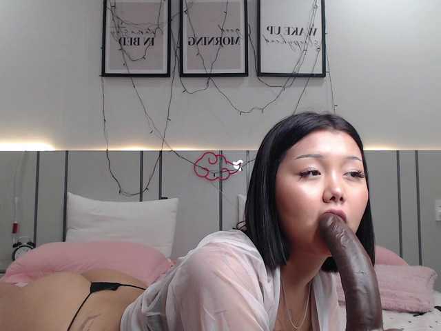 MomoMoonxxx live cam on BongaCams