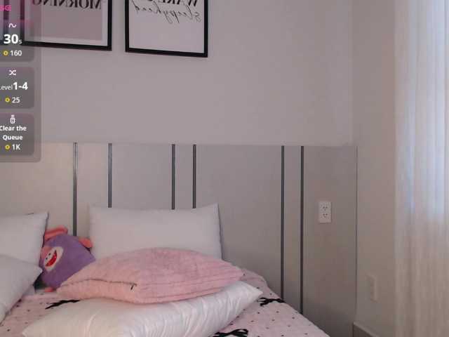 MomoMoonxxx live cam on BongaCams
