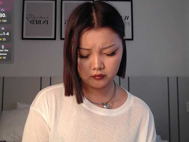 MomoMoonxxx live cam on BongaCams