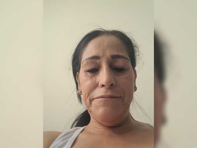 Sammy-candy live webcam show