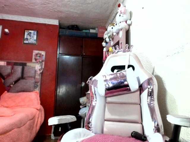 Sammy-candy live cam on BongaCams