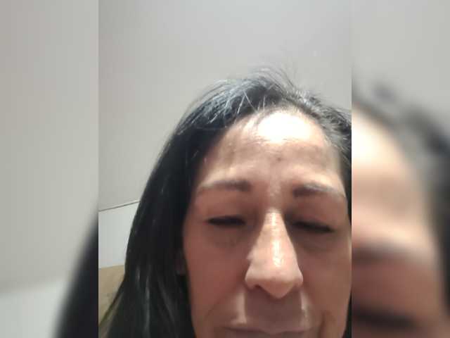 Sammy-candy, live now on BongaCams