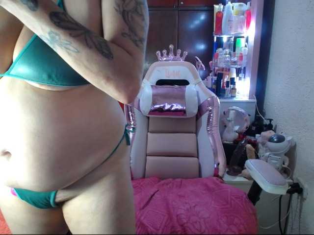 Sammy-candy live cam on BongaCams