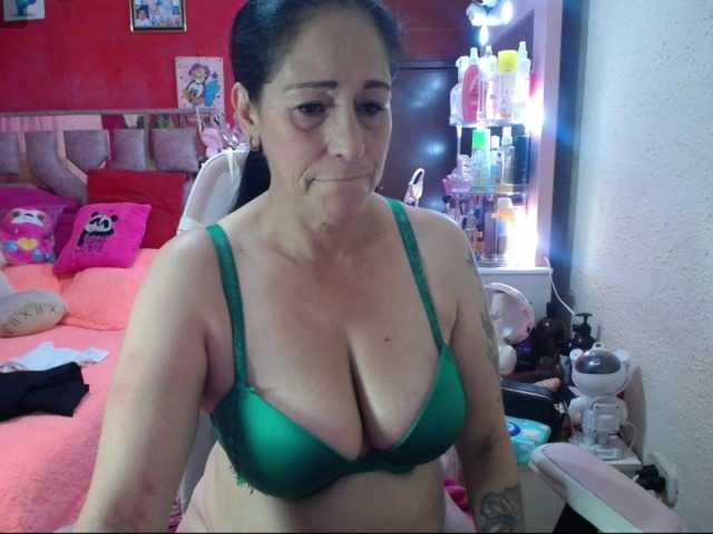 Sammy-candy live webcam show