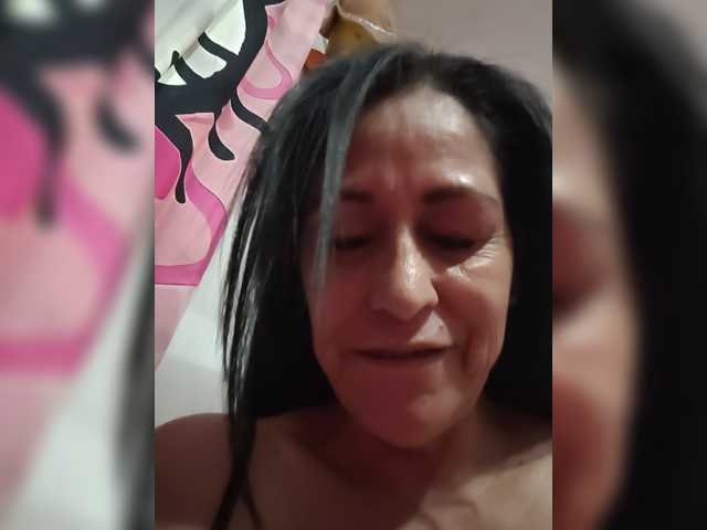 Sammy-candy, live now on BongaCams