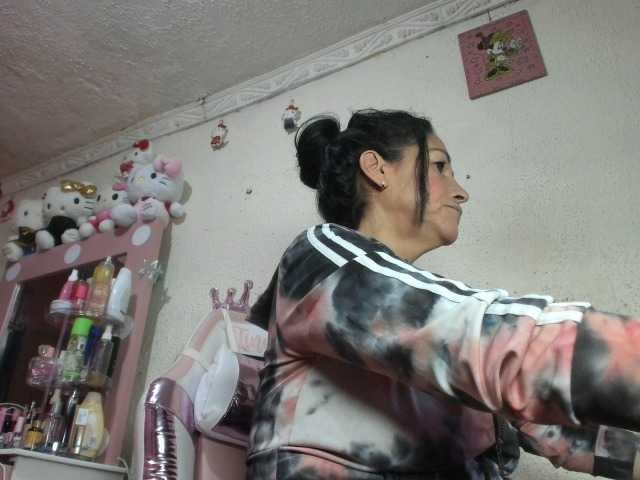 Sammy-candy live cam on BongaCams
