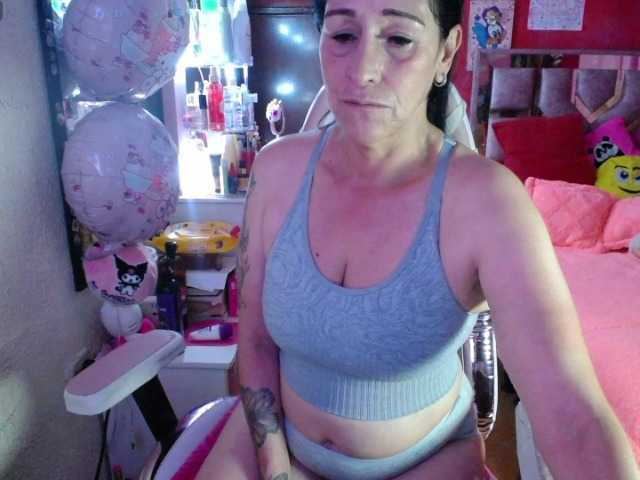 Sammy-candy live cam on BongaCams