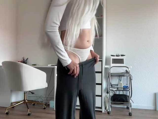 WorldClassBae live cam on BongaCams
