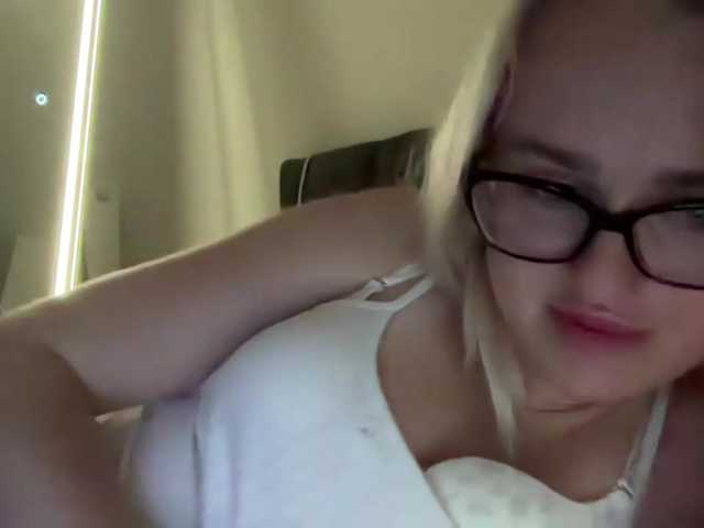 WorldClassBae live cam on BongaCams