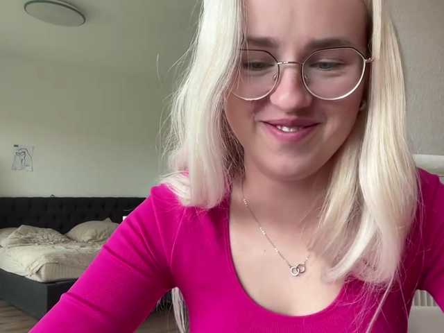 WorldClassBae live cam on BongaCams