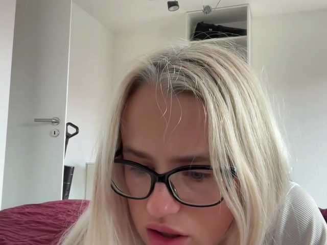 WorldClassBae live cam on BongaCams
