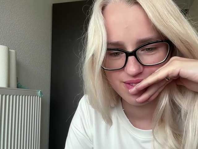 WorldClassBae live cam on BongaCams