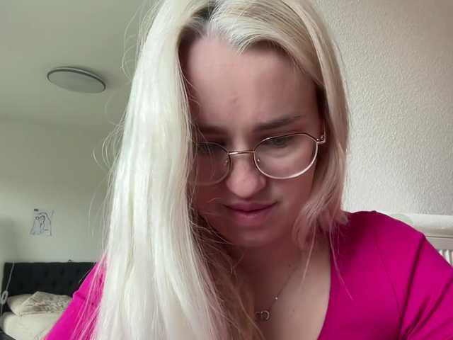 WorldClassBae live cam on BongaCams