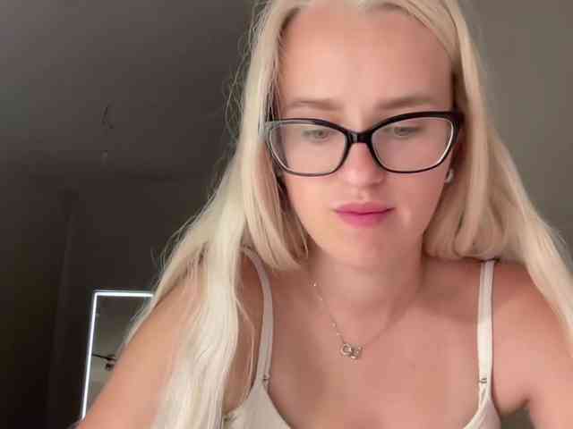 WorldClassBae webcam