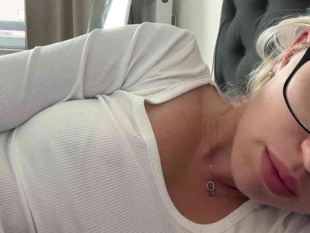 WorldClassBae webcam