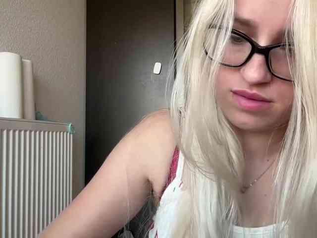 WorldClassBae webcam