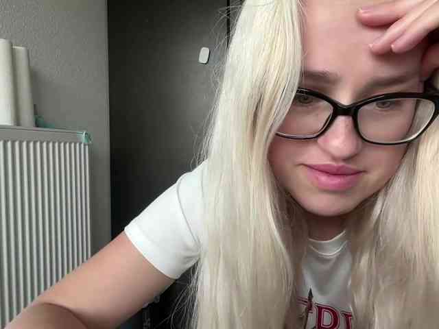 WorldClassBae webcam