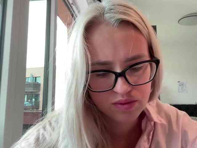 WorldClassBae webcam