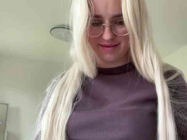 WorldClassBae webcam