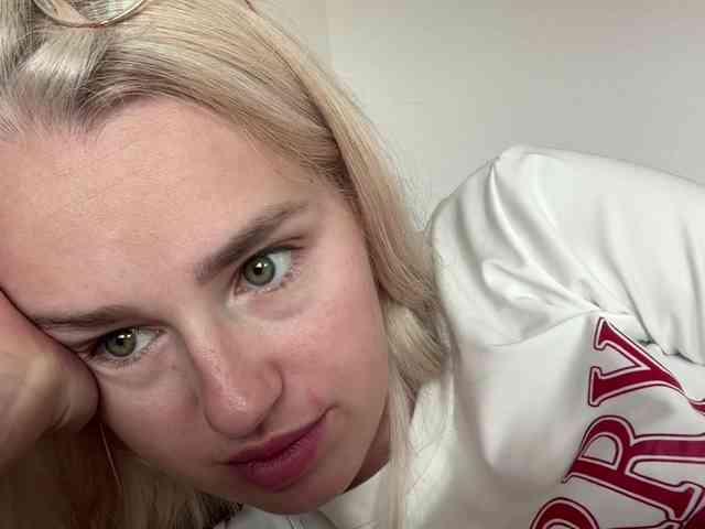 WorldClassBae webcam
