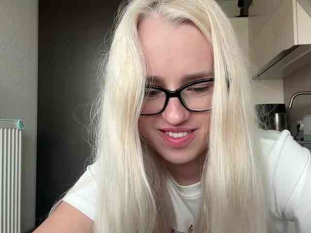 WorldClassBae webcam