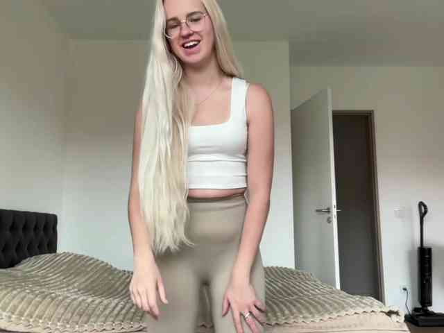 WorldClassBae webcam