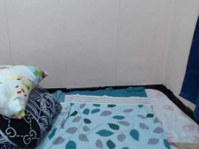 LynDy live cam on BongaCams