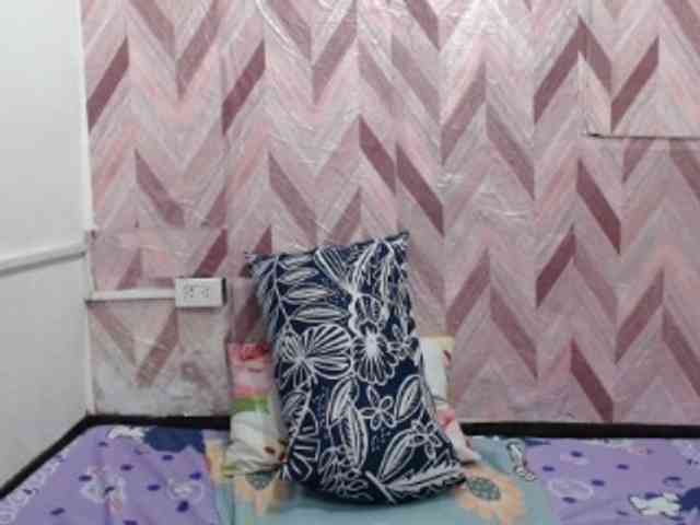 LynDy Live Webcam on BongaCams