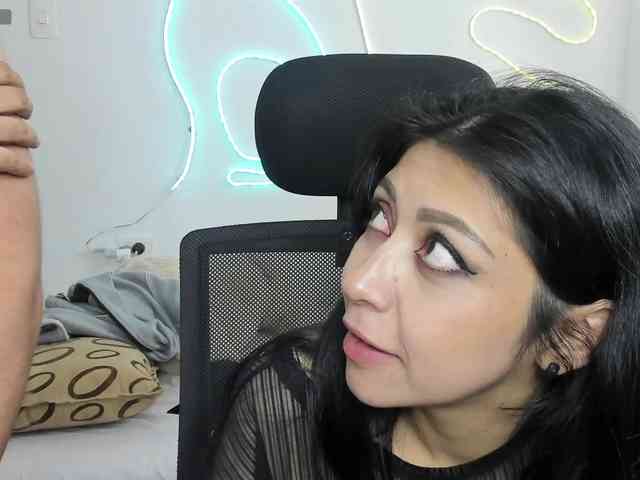 ValeandJuan webcam