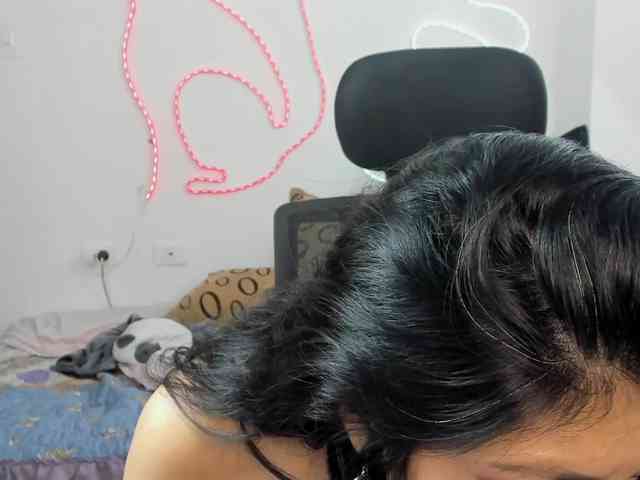 ValeandJuan webcam