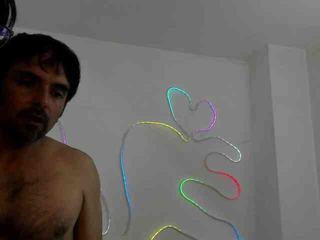 Modelo: ValeandJuan
