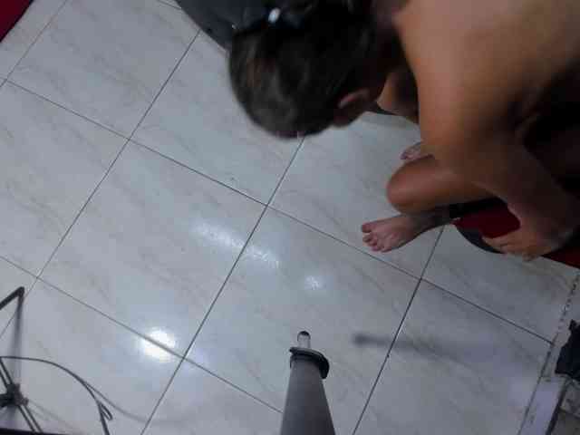 daring_latinavip webcam
