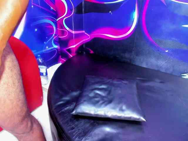 Modelo: daring_latinavip