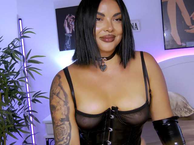 LiliKittenXO live cam on BongaCams