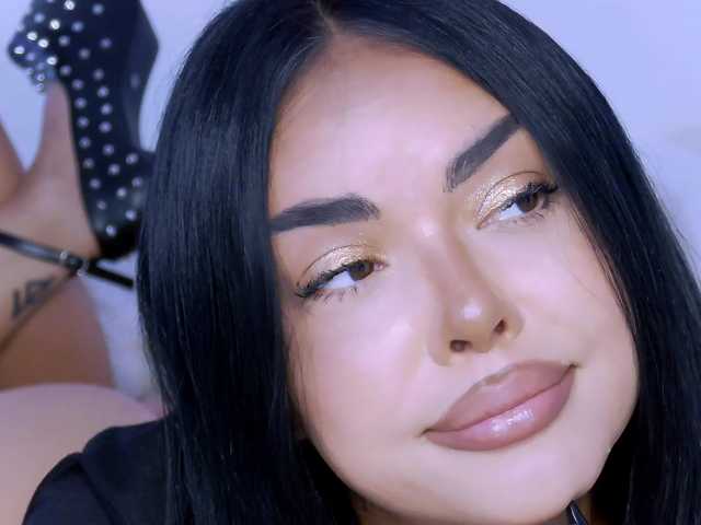 LiliKittenXO live cam on BongaCams