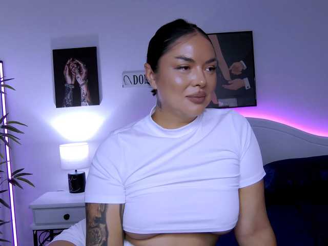 LiliKittenXO live cam