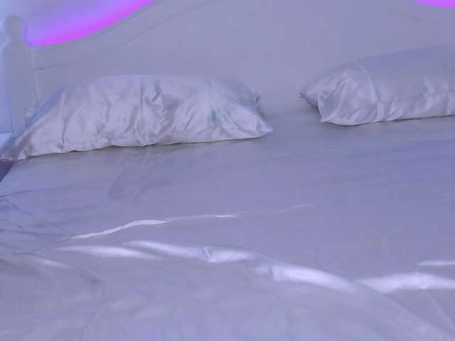 LiliKittenXO live cam on BongaCams