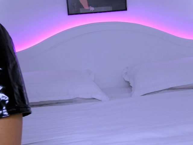 LiliKittenXO live webcam show