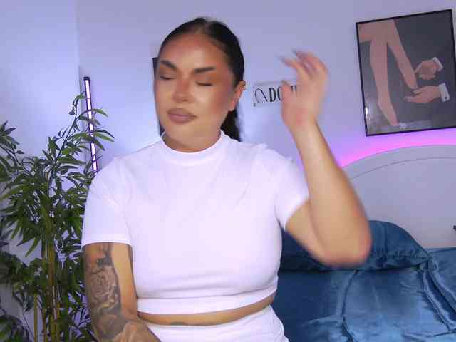 LiliKittenXO LiliKittenXO