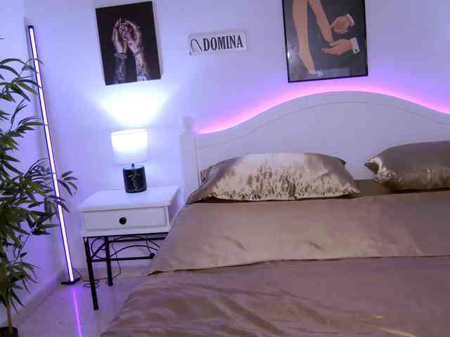 LiliKittenXO webcam