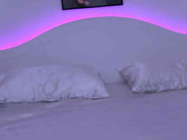 LiliKittenXO webcam