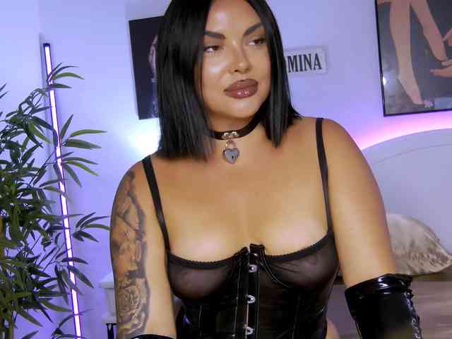LiliKittenXO webcam