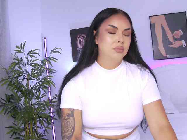 Modèle: LiliKittenXO