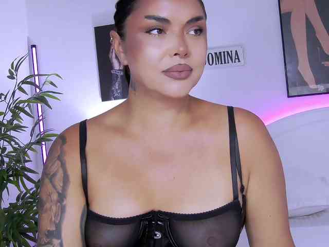 LiliKittenXO webcam
