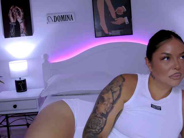 LiliKittenXO webcam