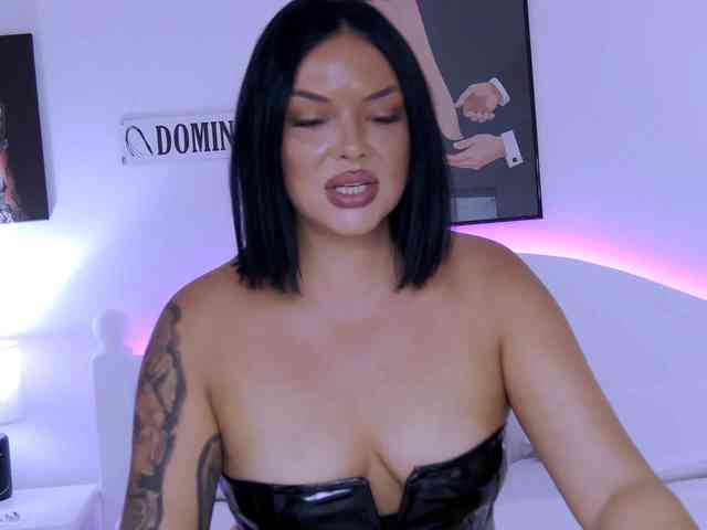 LiliKittenXO webcam