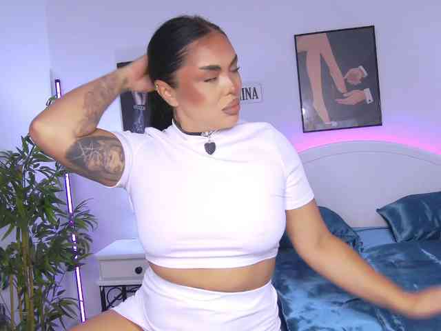 LiliKittenXO webcam