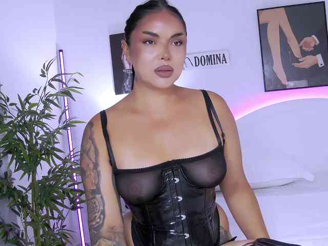 LiliKittenXO webcam