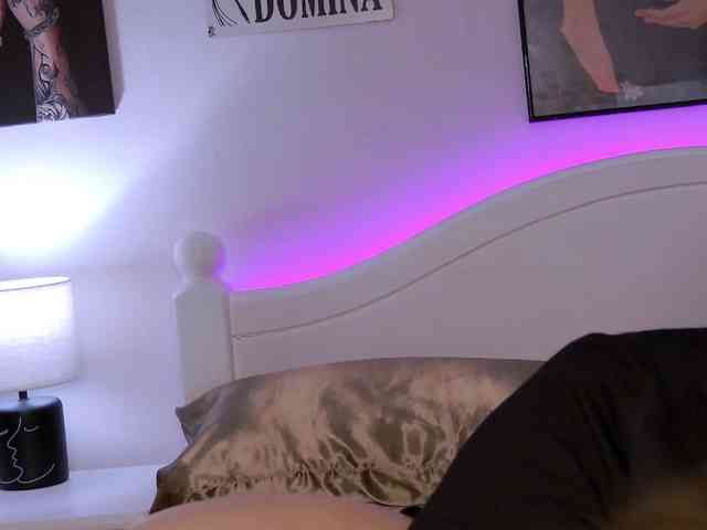 LiliKittenXO webcam