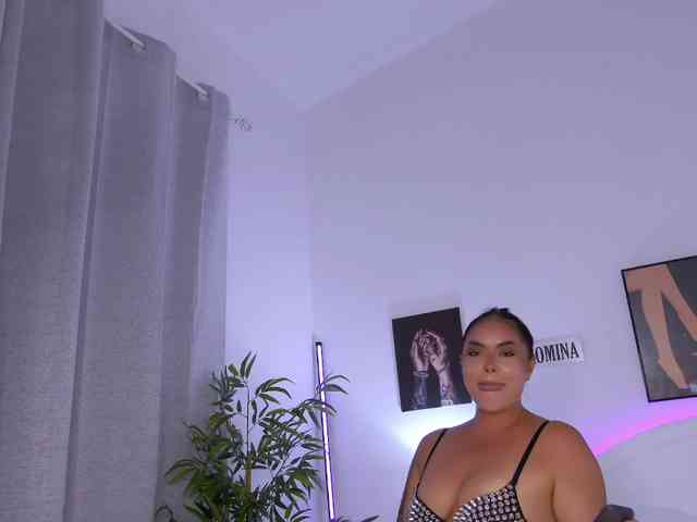 Modèle: LiliKittenXO